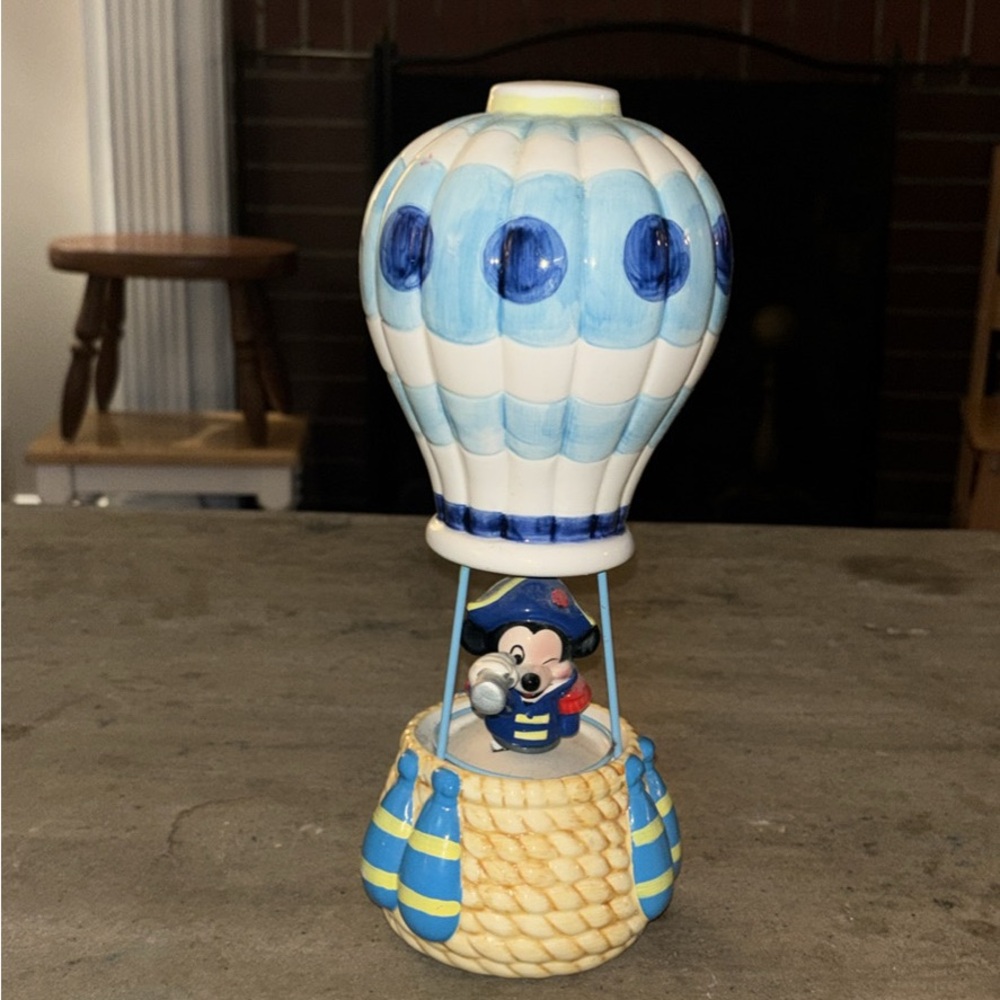 Schmid Musical box Collectible "Around the World in 80 Days"